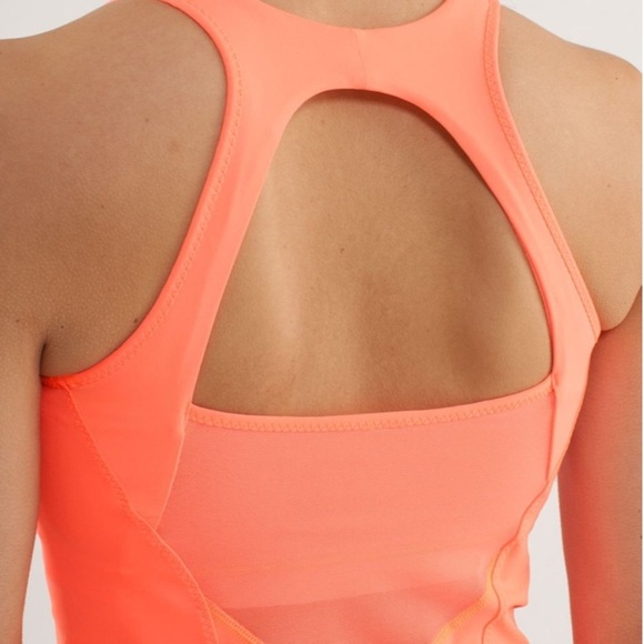 Lululemon Run Pace Pink back mash Size 6 Tank - Picture 3 of 13